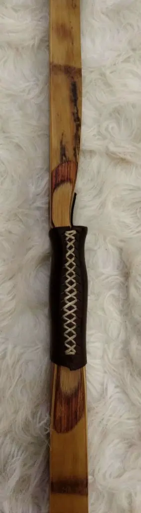 Traditional Longbow CAZADOR RH 50# 68'' -3.webp