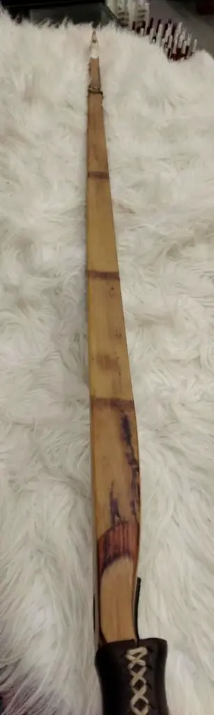 Traditional Longbow CAZADOR RH 50# 68'' -7.webp