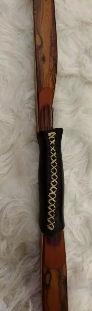 Traditional Longbow RIO BRAVO RH 50# 68'' -3.webp