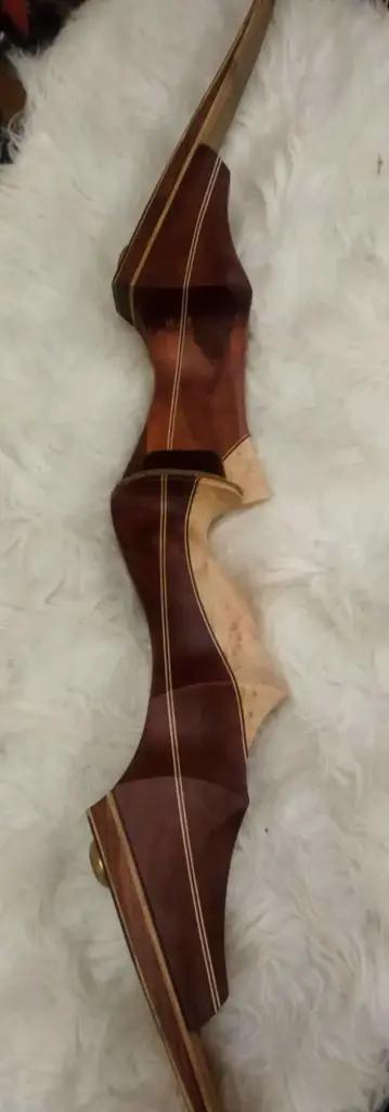 GREAT PLAINS CAZADOR B-MODEL RECURVE DEMONTABLE RH 60# 62"