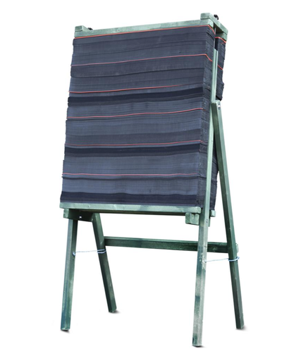 TARGET TECH EROS FOAM CIBLE WITH BOWSTAND AND LAYERED CASSETTE