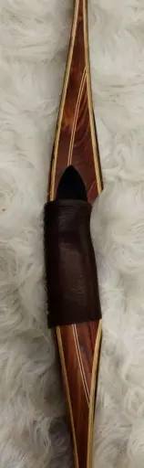 GREAT PLAINS LONGBOW CAZADOR MONOBLOC RH 50# 68"