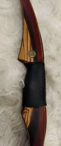 GREAT PLAINS SWIFT LONG CURVE WOLF CREEK RECURVE MONOBLOC RH 45# 58"